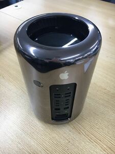 田 6J14 Apple Mac Pro A1481 ジャンク品