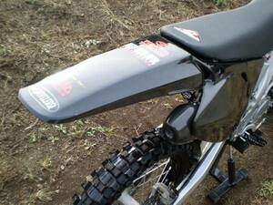 CR250R/CR125R 2002-2007 UFO リヤーフェンダー/ブラック 新品在庫品