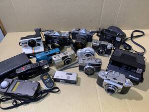 OLYMPUS/KONICA/PETRI/MINOLTA/POLAROID/他 大量 カメラ 動作未確認 まとめて ジャンク セット まとめ (246)