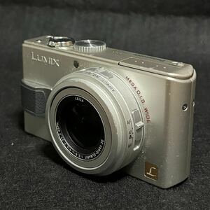 ◆ルミックス　LUMIX◆DMC-LX2／パナソニック／コンパクトデジカメ／シルバー　◎バッテリー、バッテリーチャージャー等同梱品すべてあり