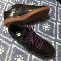 NIKE Dunk Low Velvet Brown and Black