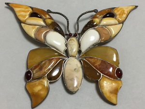 アンティーク バルト三国 ロイヤルアンバー 本琥珀 SILVER 28.5g マルチカラー 大きな蝶のブローチ