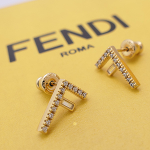 FENDI フェンディ ファーストピアス Fロゴ ズッカロゴ GP 箱付 送料無料 質屋 神戸つじの