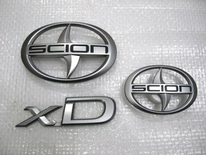 ★希少 USトヨタ サイオン SCION xD ｉｓｔ イスト NCP110 サイオンマーク×2 ロゴ エンブレム3点 北米仕様 旧車 中古