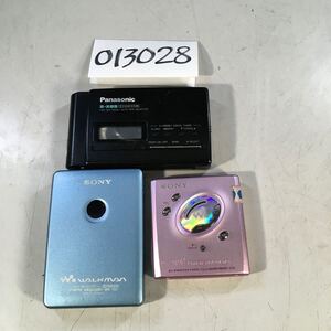 (013028C) SONYWALKMAN WM-EX610/PanasonicRQ-S5Vカセットプレーヤー2台/SONY WALKMAN MZ-E505MDプレーヤー1台本体のみジャンク品3台セット