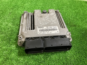 m1033251961　ALFAROMEO　アルファロメオGT　93720L　右ハンドル　純正　ECU　エンジンコントロールユニット　0 261 S01 033　0 055 189 94