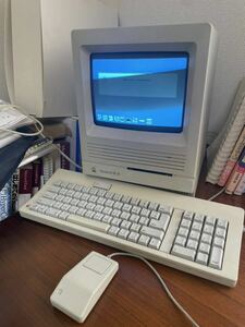 Machintosh SE30 動作品　ソフト4本導入済み　説明をお読みください　送料無料　漢字トーク７、HyperCard2.0ディスクつけます