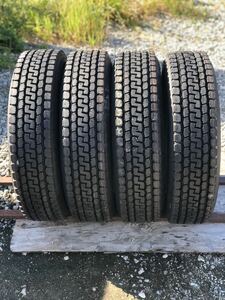 3377 ブリヂストン　205/70R16 再生　新品　4本セット