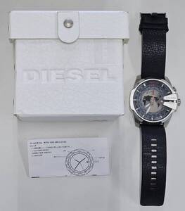 M-7763 【同梱不可】980円～ 現状品　DIESEL/ディーゼル　DZ-4320　ブラック文字盤　クォーツ　メンズ　腕時計　ケース付き　