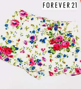 新品タグ付き　FOREVER 21（フォーエバートゥエンティワン）　裾フリルデザイン　ショートパンツ　サイズ　US M