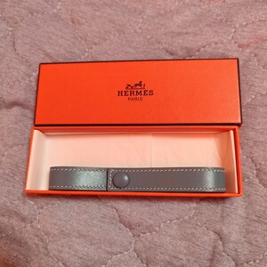 HERMES エルメス レザー グローブホルダー D刻 ブルージーン チャーム キーホルダー 共箱付【匿名】即日発送!!