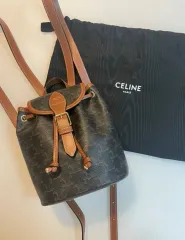 【雷市場（ポンジャン）商品韓国直送】 Celine(セリーヌ) ミニ プルコ リュック リュックサック 正規品 女性 レディース バッグ