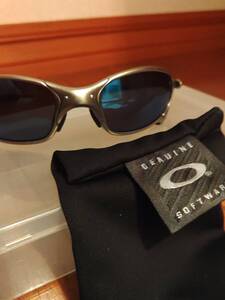 OAKLEYのJULIET