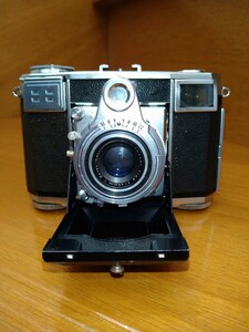 ZEISS IKON CONTESSA　 stuttgart Germany v 5323 FilmCamera　フィルムカメラ　動作確認　ツァイス　イコン　壮麗な佇まい　コンパクト