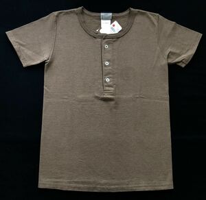 新品 定価6380円 USA製 グッドウェア ヘンリーネック Tシャツ　　スリムフィット Goodwear MADE IN USA アメリカ製 ブラウン S 玉7307