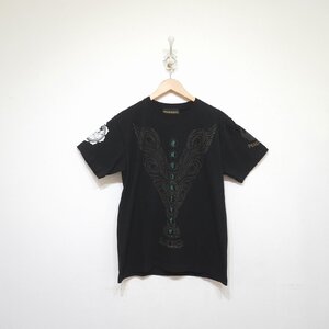 PEACEMAKER (L) 孔雀王　コラボ　メンズ　黒　Tシャツ　半袖トップス　ピースメーカー　I8-64