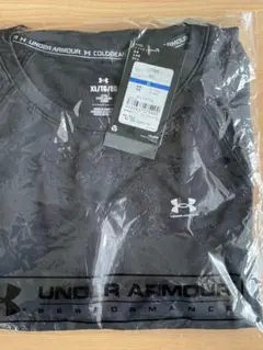 UNDER ARMOUR アンダーアーマー