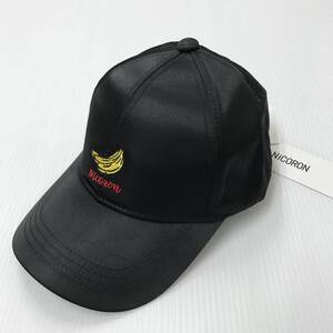 品/F/ NiCORON バナナロゴサテン キャップ ブラック レディース ストリート ニコロン カジュアルブランド スタイリング 藤田ニコル