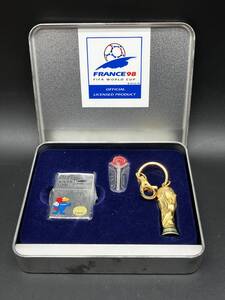 ★ZIPPO ジッポ /FIFA World Cup France98/1997年5月製/シリアルNo.2279缶ケース入り キーホルダーセット　2034