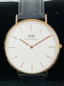 Daniel Wellington ダニエルウェリントン 腕時計 レザーベルト クォーツ