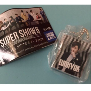 ウニョク☆SUPER SHOW6 SS6☆新品 未開封 未使用 ガチャ 韓国 コンサート SUPER JUNIOR 韓流 アルバム CD クリアホルダー キーホルダー