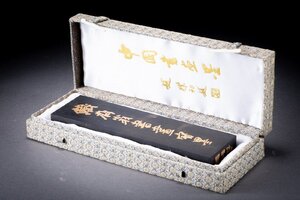 【華】某有名収集家買取品 時代物 中国伝来 上海墨廠製造 古墨 共箱 書道具 古美術 骨董品 A240900068-TQ