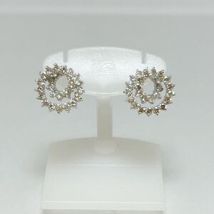 PT900 メレダイヤ 1ct ピアス