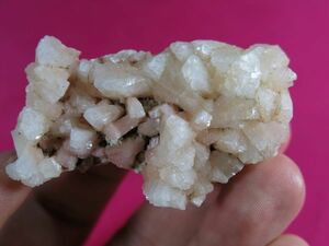 ｃ　束沸石（スティルバイト）88 / 水晶 晶洞 貴石 宝石 石英 ペグマタイト 天然結晶 パワーストーン