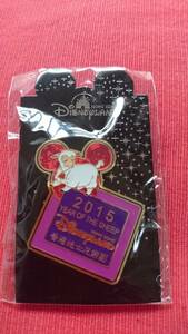 ★激レア 新品 香港ディズニーランド 2015 YEAR OF THE SHEEP ピンバッジ ミッキーマウス Hong Kong Disneyland 2015