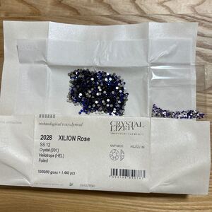 SWAROVSKI スワロフスキー　2028 クリスタルヘリオトロープ　SS12 他