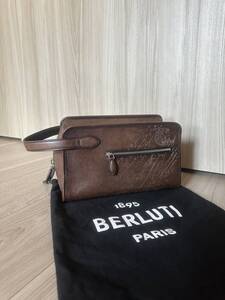 特注40万 Berluti MORNING Scritto Swipe Soft Leather Bagベルルッティ モーニング スクリットソフトレザー セカンドバッグ 即完売 美品