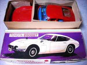 トヨタ ２０００ＧＴ　フリクション動力　箱付＊イチコー