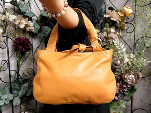 超美品●LOEWE ロエベ●アナグラム●ロゴ型押し●ナッパ レザー 本革●ハンド バッグ●ゴールデンイエロー●シルバー金具●腕掛け●Js53090