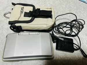 NINTENDO DS 初期型 ジャンク 充電器 ケース 付き