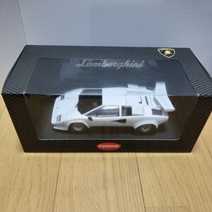 京商【1/18　lamborghini countach LP5000 QV】ランボルギーニ　カウンタック　クアトロバルボーレ　ホワイト　ミニカー