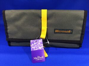 新品　コレクターの方に　Microsoftロゴ入りトラベルキット