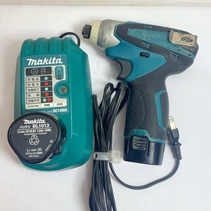 ♭♭ MAKITA マキタ 充電式インパクトドライバ　10.8V　充電器・充電池2個付 TD090D ブルー 傷や汚れあり