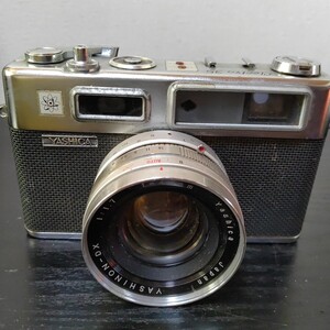 【YASHICA ELECTRO 35】レンズ YASHINON-DX 1:1.7 F=45mm ★ジャンク品・動作未確認 1128-E2-IS4