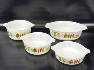 PYREX　オールド パイレックス　ミルクガラス　ボウル　4種セット　イギリス製　中古　現状品　返品不可　ビンテージ