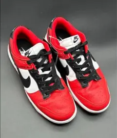 NIKE DUNK LOW 365 By You Chicago スニーカー