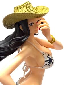 希少　ワンピース　　ONE PIECE glitter&GLAMOURS COLOR WALK STYLE Aカラー　ニコ・ロビン　フィギュア