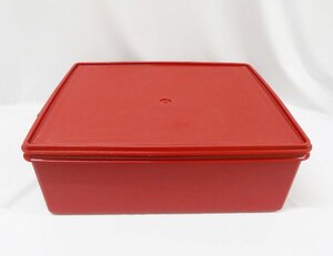 ☆売り切り☆Tupperware　タッパーウェア　密閉容器　収納ケース　長方形　蓋付き　レッド　中古品　