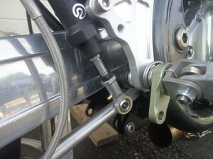 ロッドエンド⑥　ZX750R ZXR400R ZXR250R KR250 KR-1S KR-1R ZRX1200 ZRX1100 ZRX400 ZZR250 ZZR400 ZZR600 ZZR1100 ZZR1200 ZZR1400