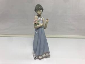 Y/　LLADRO　リヤドロ　5604　春の訪れ　女性　花　フィギュリン　陶器　置物　難あり　0319-07