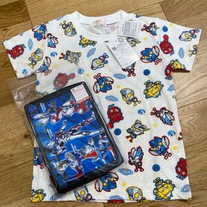 ウルトラマン　半袖Tシャツ ボックス　120 バンダイ