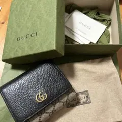 GUCCI 二つ折り財布　美品