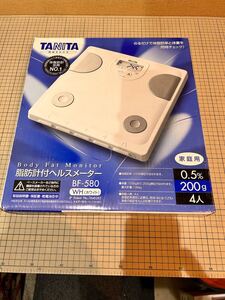 TANITA 脂肪計付ヘルスメーター　BF-580 ホワイト　中古品　動作品