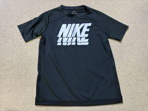 激安! NIKE KIDS DRI-FIT ナイキ キッズ ドライフィット 半袖 Tシャツ M 140 150 黒 ブラック スポーツウェア 男女兼用/体育 体操 運動着AS