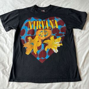 送料230円★美品sizeXL★USA製giant★ニルヴァーナ★ハートシェイプドボックスTシャツ黒★シングルステッチ★NIRVANA★カートコバーン★