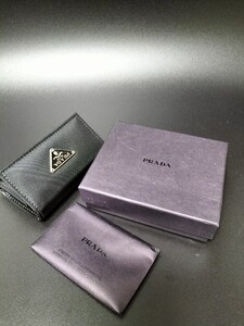 PRADA　キーケース　超美品　キーホルダー　希少　プラダ　